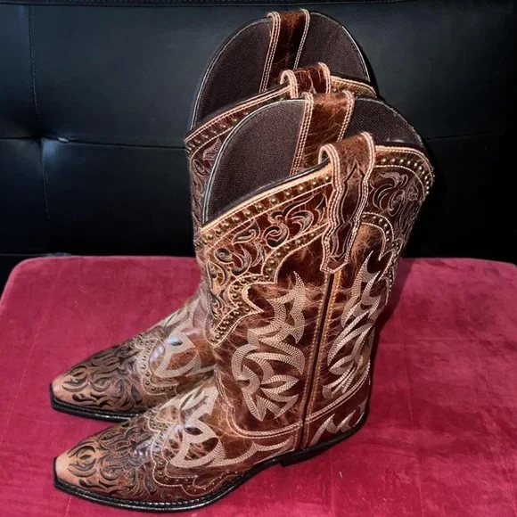 LAREDO WOMEN’S BRAYLNN LEATHER WESTERN PERFORMANCE STUDDED BOOTS -SNIP TOE. SZ 9 - Picture 11 of 11